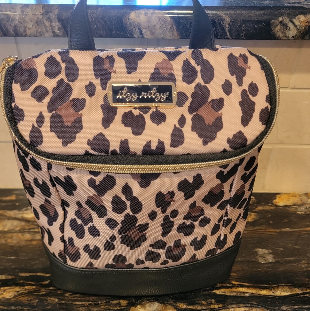 Itzy Ritzy Chill Like a Boss Bag